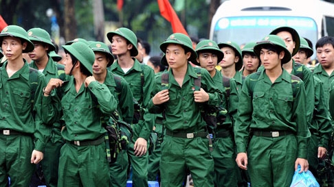 Công dân Việt Nam thực hiện nghĩa vụ quân sự
