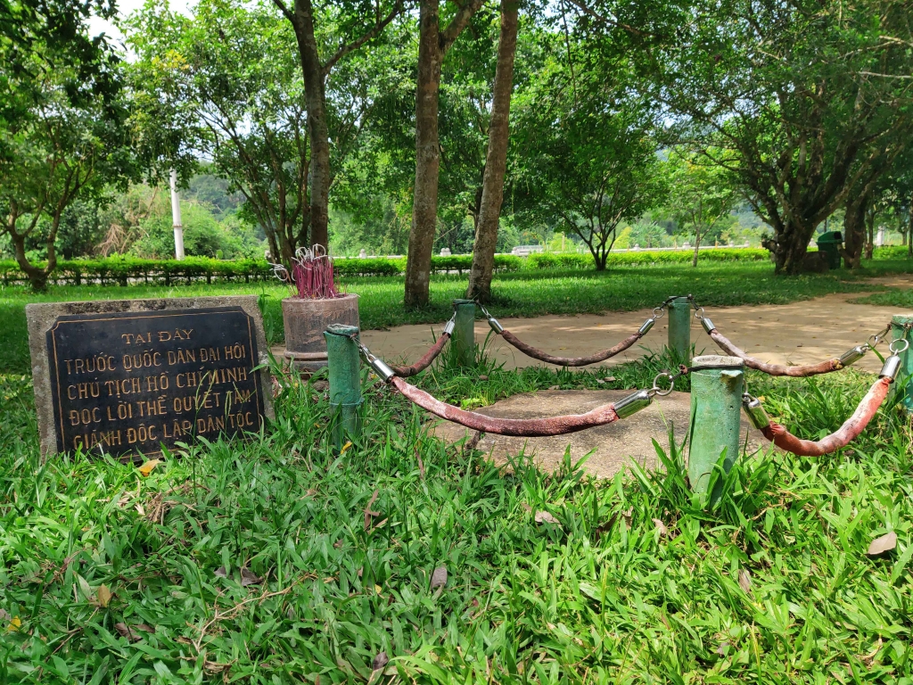 Khu di tích Quốc gia đặc biệt Tân Trào, nơi giáo dục truyền thống cách mạng  cho thế hệ mai sau - Báo Cao Bằng điện tử