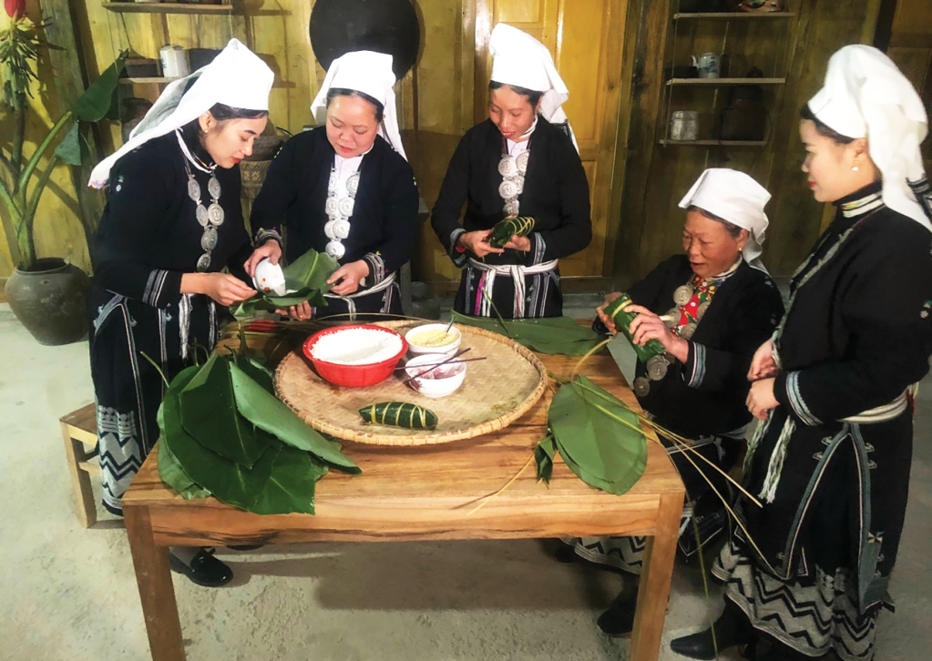 Giữ gìn phong tục truyền thống tại Làng du lịch cộng đồng dân tộc Dao Tiền xóm Hoài Khao, xã Quang Thành (Nguyên Bình).