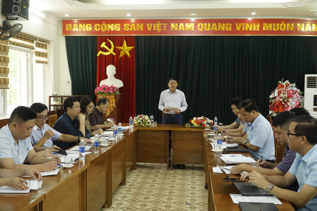Chủ tịch UBND tỉnh Hoàng Xuân Ánh phát biểu kết luận buổi kiểm tra.