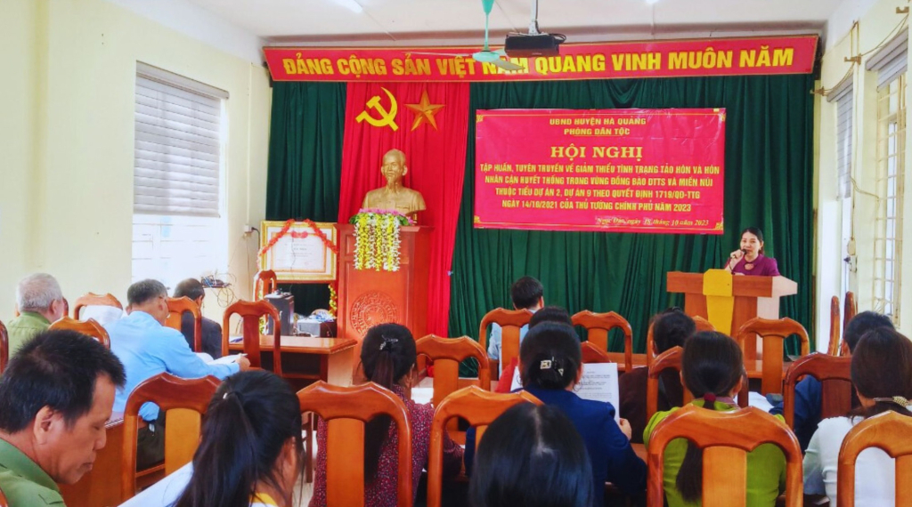 Huyện Hà Quảng tập huấn tuyên truyền giảm thiểu tình trạng tảo hôn và hôn nhân cận huyết thống tại các xã.