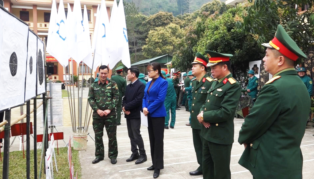 Lực lượng vũ trang huyện Bảo Lâm làm tốt công tác huấn luyện.
