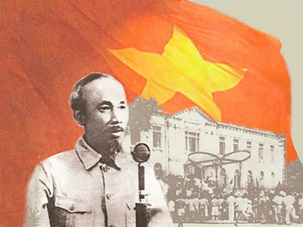 Chủ tịch Hồ Chí Minh đọc Tuyên ngôn độc lập. Ảnh: T.L