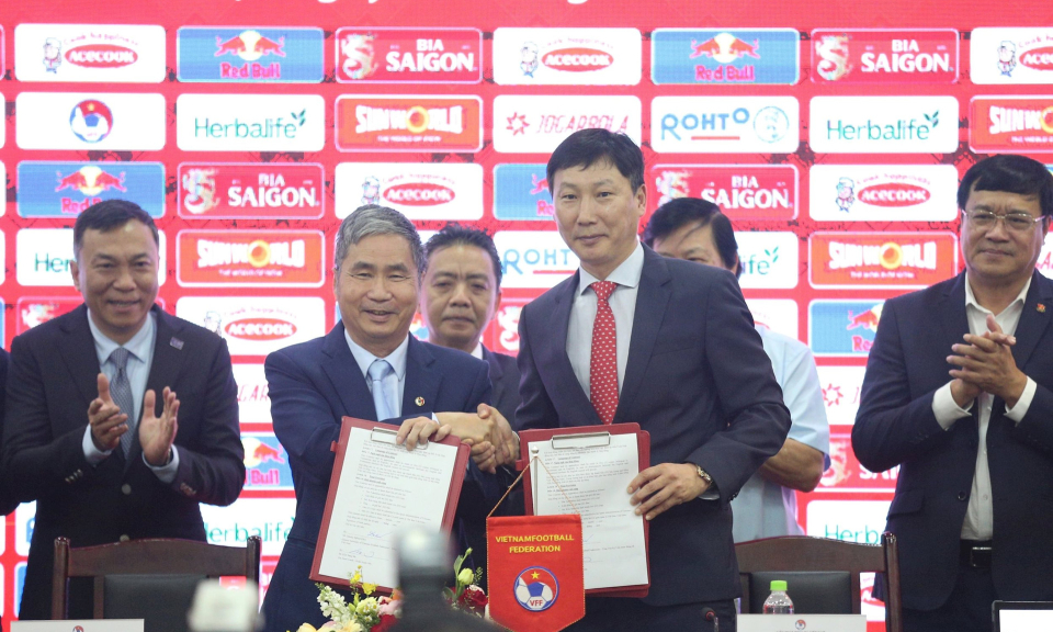 Công bố tân Huấn luyện viên trưởng Đội tuyển bóng đá nam và U23 quốc gia Việt Nam