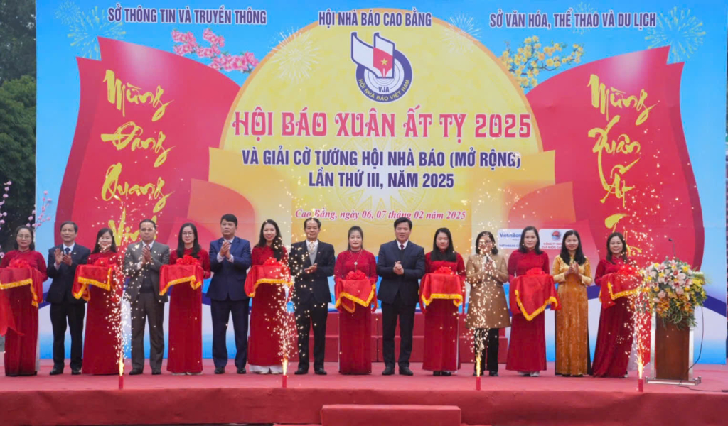 Khai mạc Hội Báo Xuân Ất Tỵ 2025