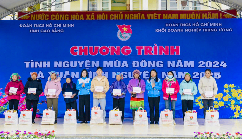 Tỉnh đoàn Thanh niên tổ chức Lễ ra quân tình nguyện năm 2025. 
