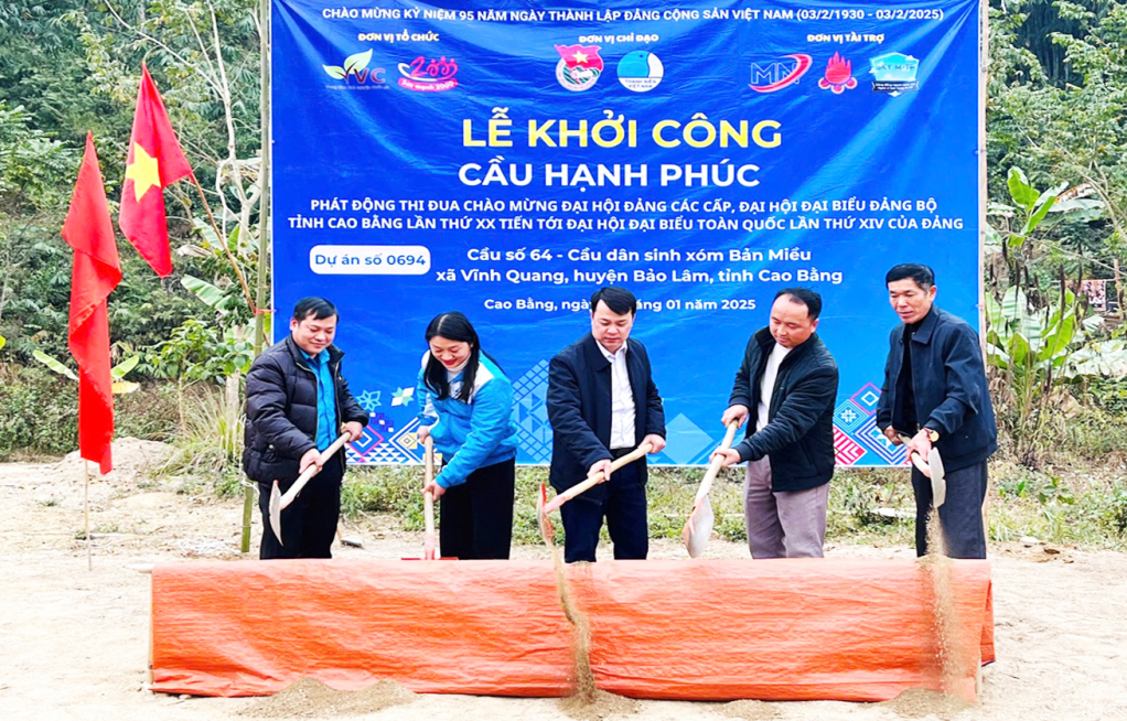 Tỉnh đoàn Thanh niên khởi công công trình cầu dân sinh chào mừng đại hội Đảng các cấp tại xã Vĩnh Quang (Bảo Lâm).