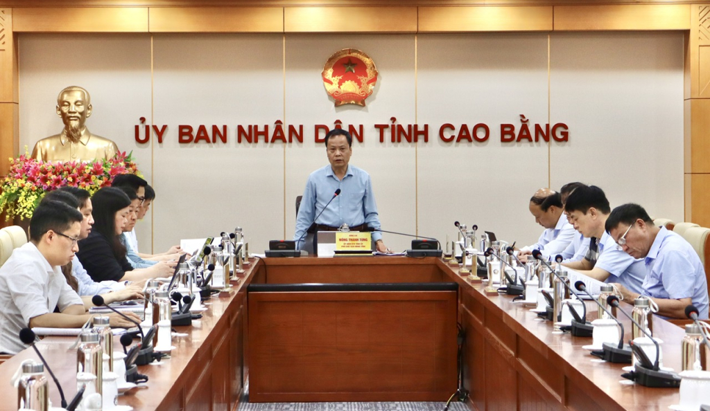 Đồng chí Nông Thanh Tùng, Phó Chủ tịch HĐND tỉnh kết luận buổi giám sát.