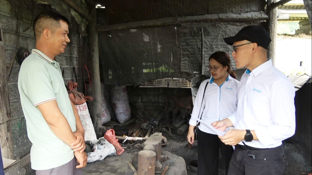 https://mediabcb.mediatech.vn/upload/image/202505/medium/136530_nhom_thuc_hien_du_an_khao_sat_thuc_te_tai_cac_ho_dan_tren_dia_ban_xa_phuc_sen_quang_hoa_16242007.jpg