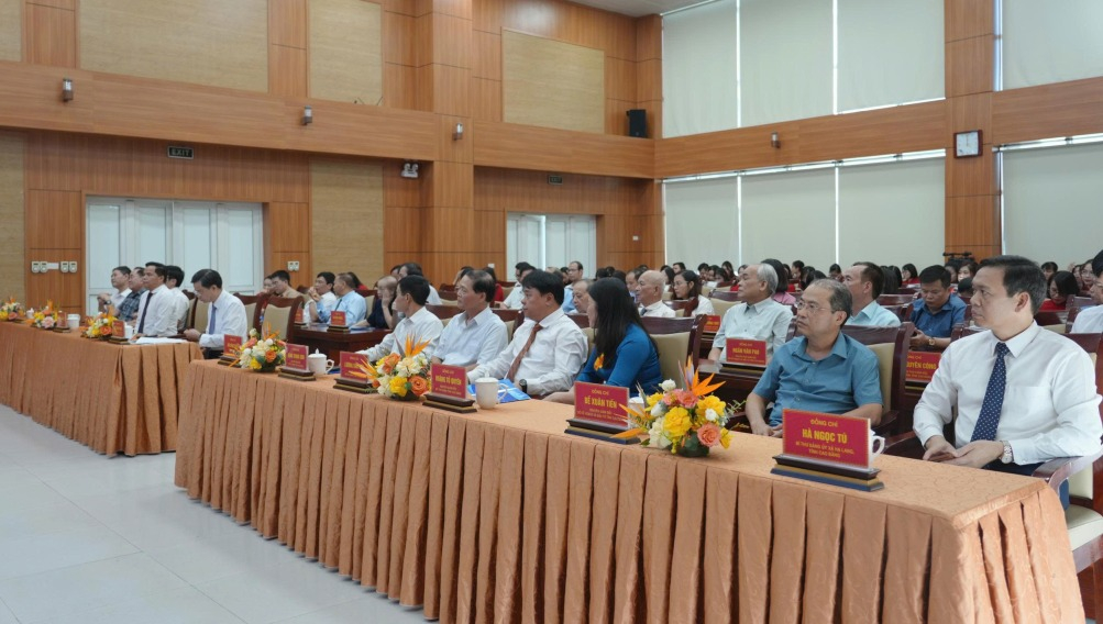 Các đại biểu dự Lễ kỷ niệm